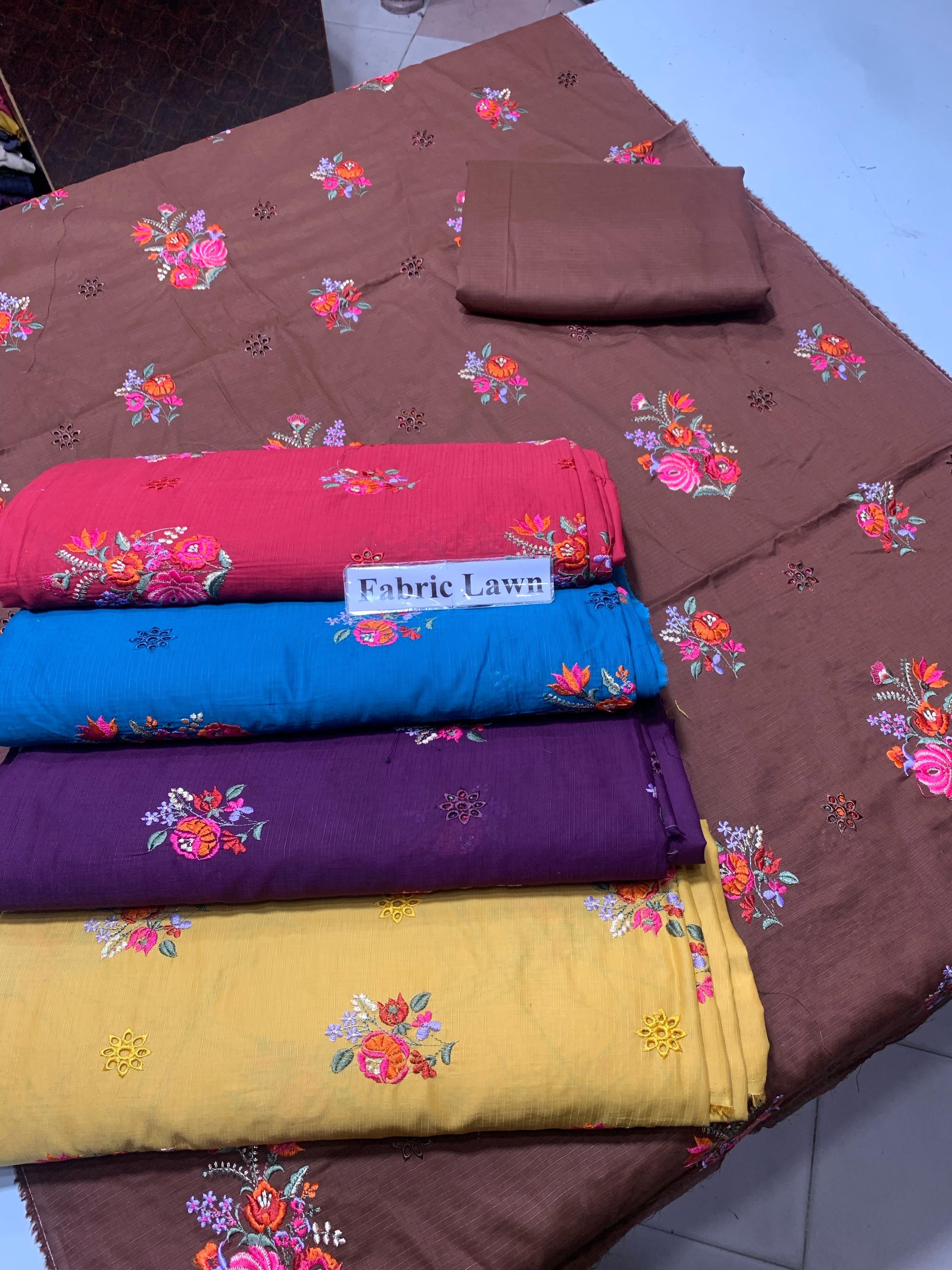 Bana Doria Chikan Kari Lawn 2 Pcs Embroidered Unstitched Suit - Summer Oufits.