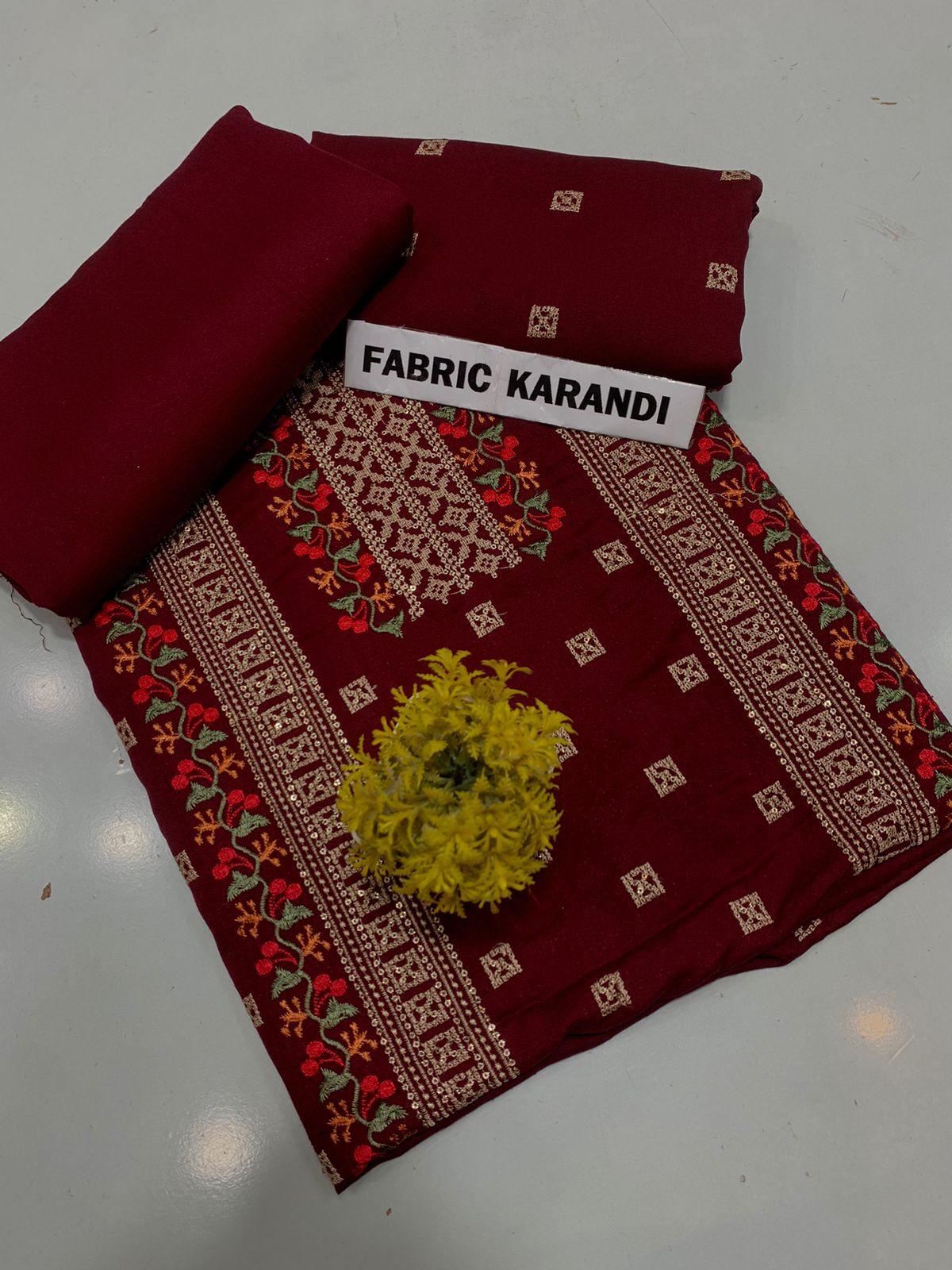 Bareeze karandi 2-Pcs Embroidered Outfit winter Elegance