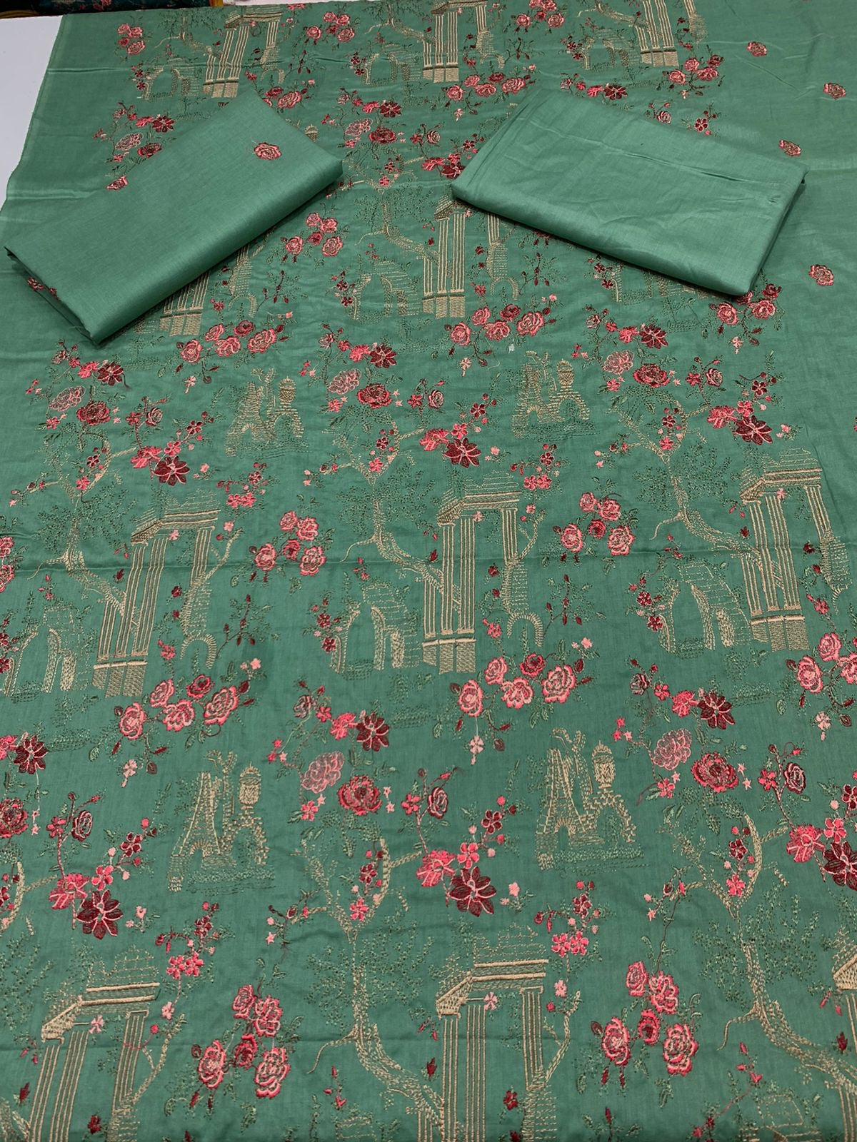 Embroidered - Lawn 2 Pcs   Unstitched Shirt and Trouser