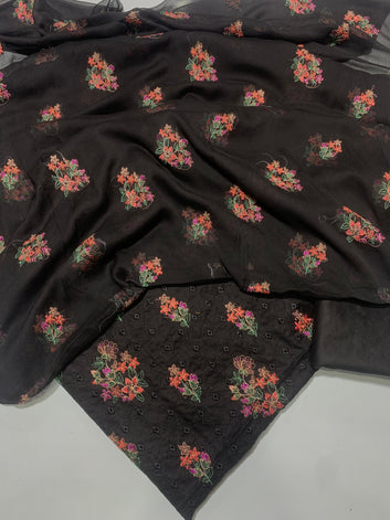 Chikan Kari - Lawn 3 Pcs Embroidered unstitched Dress with Chiffon Dupatta.